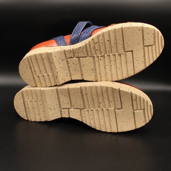 LADIES COLORFUL SHOES - Picture 4 of 7